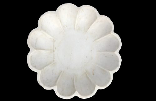 plateau en marbre, conçu en fleur de lotus